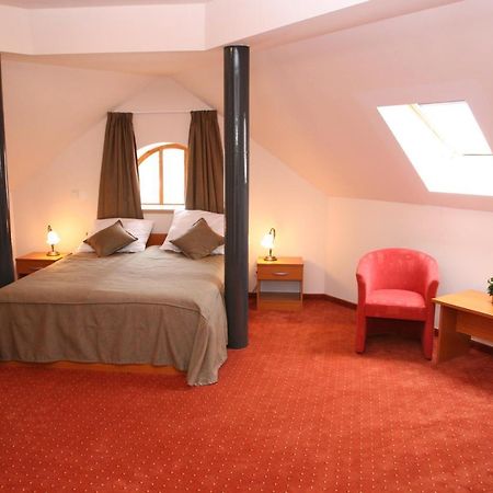 Hotel Istra Varazdin Room photo